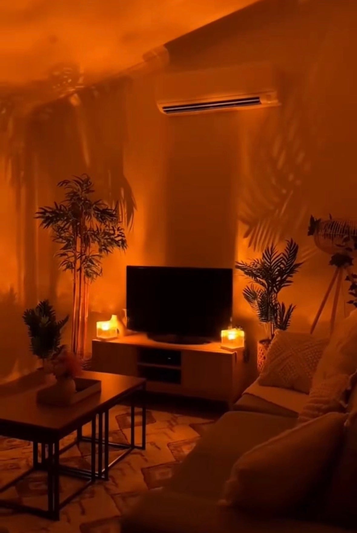 EchoGlow™ Square Lamp